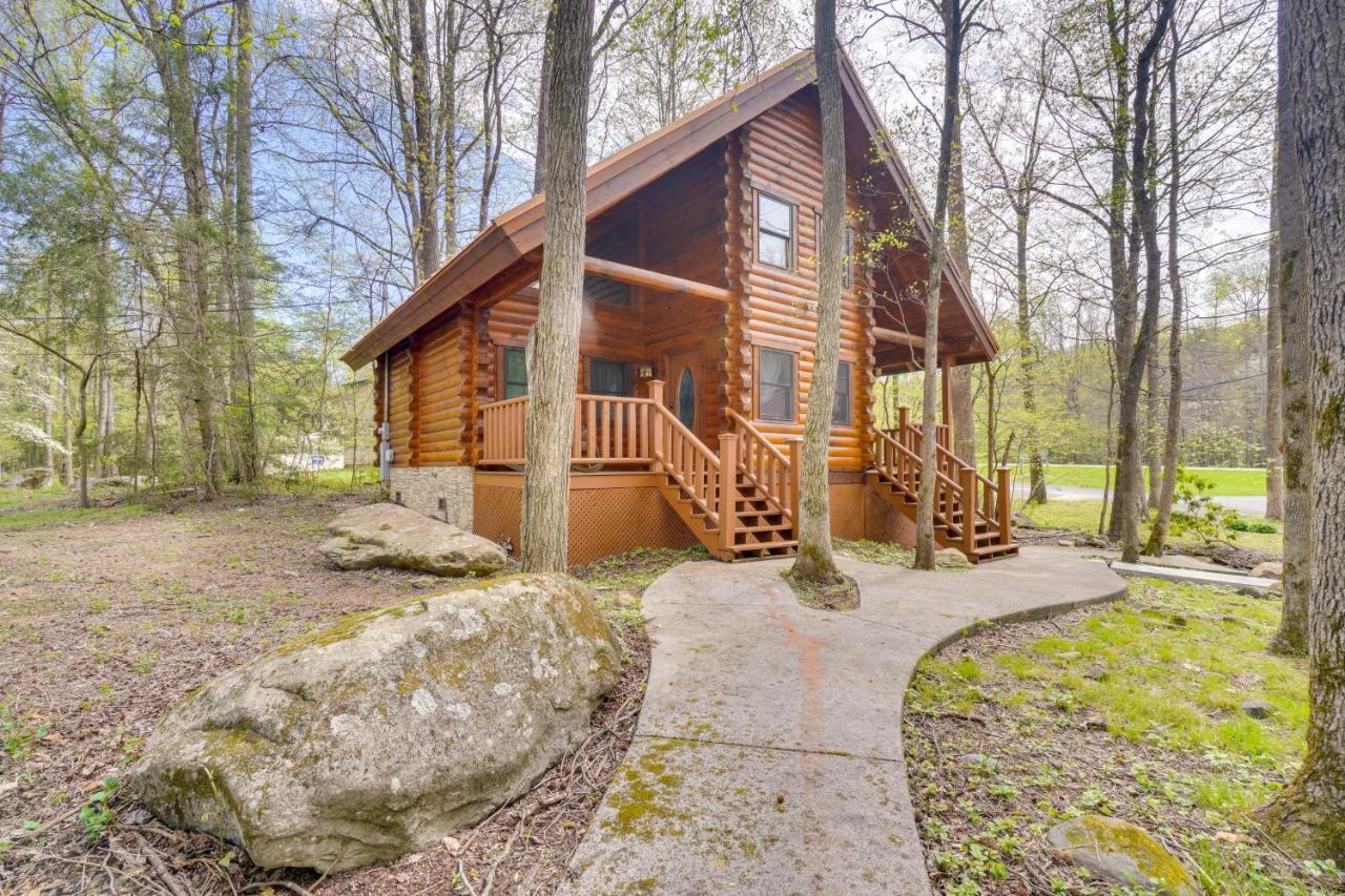 Lovely Gatlinburg Cabin With Private Hot Tub! Buitenkant foto