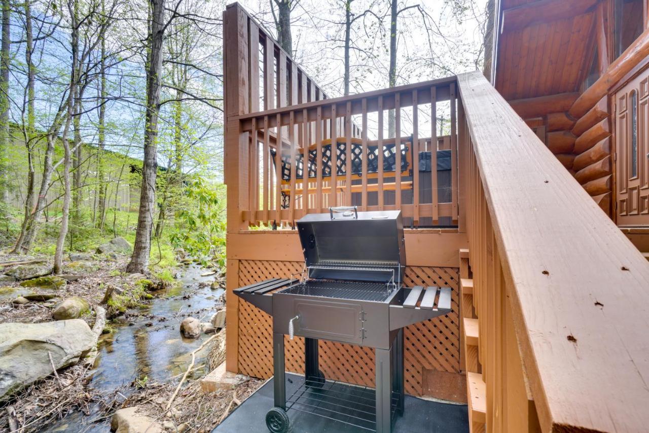 Lovely Gatlinburg Cabin With Private Hot Tub! Buitenkant foto